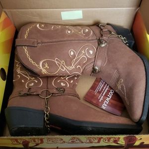 Durango cowgirl boots
